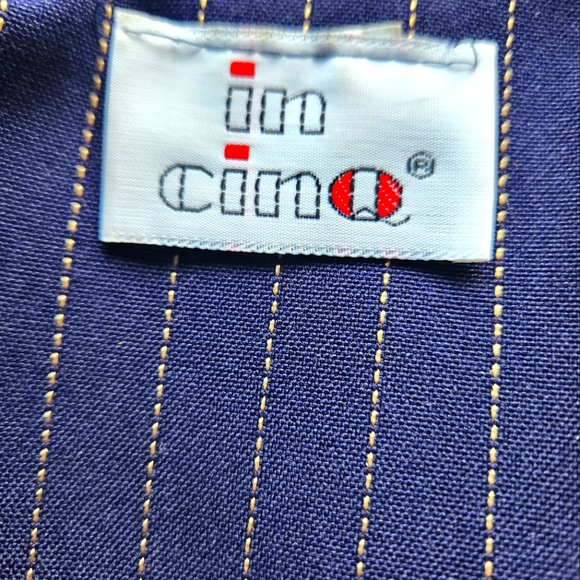 Vintage in cinQ Blazer & Pants - Picture 6 of 7